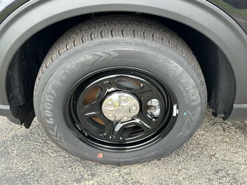 New 2025 Ford Explorer 4WD Police Interceptor image 6