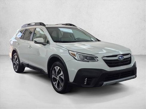 Used 2020 Subaru Outback Limited w/ Popular Package #2 AWD/4WD image 3