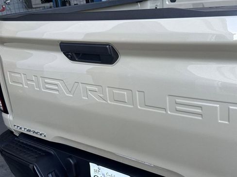 Used 2024 Chevrolet Colorado W/T image 27