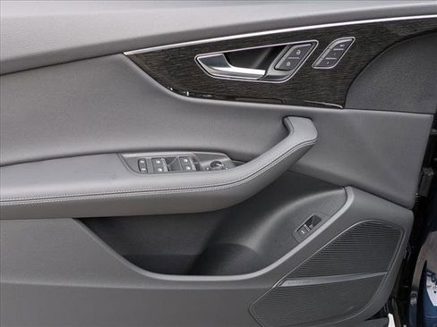 New 2026 Audi Q8 Premium Plus image 17