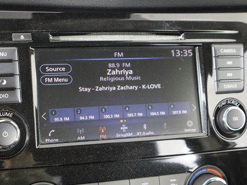 Used 2020 Nissan Rogue Sport S image 28