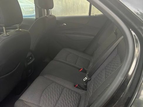 Used 2018 Chevrolet Equinox LT AWD/4WD image 10