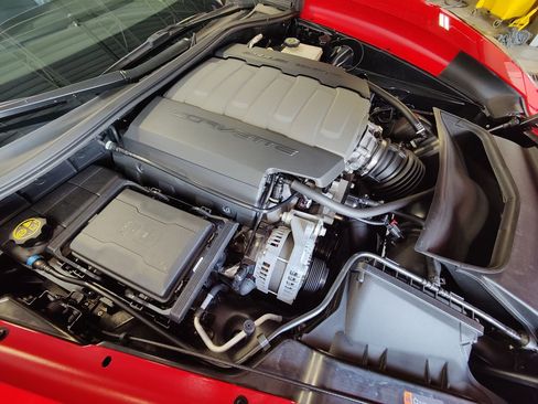 Used 2014 Chevrolet Corvette Stingray Convertible w/ 2LT Preferred Equipment Group image 5