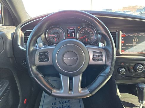 Used 2014 Dodge Charger R/T image 17