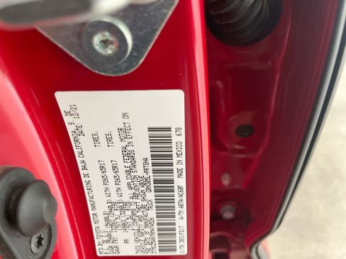 Certified 2022 Toyota Tacoma TRD Sport w/ Technology Package image 27