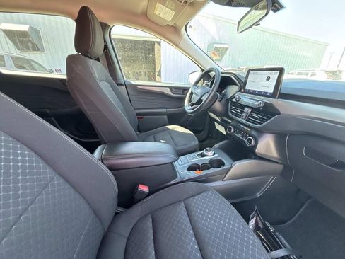 Used 2024 Ford Escape Active FWD image 16