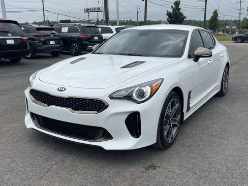 Used 2021 Kia Stinger GT-Line RWD image 3