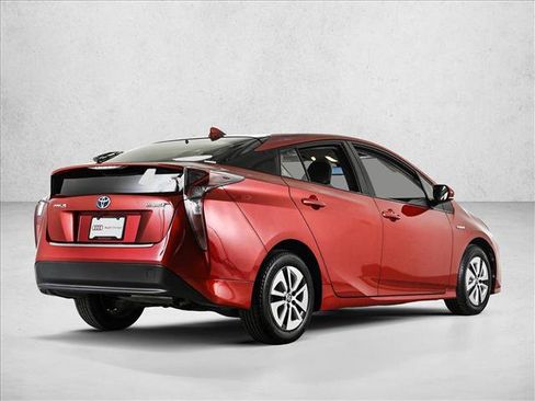 Used 2016 Toyota Prius Four w/ Advanced Technology Package FWD image 5