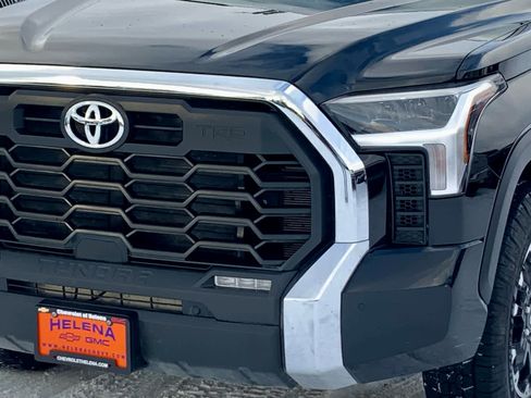 Used 2025 Toyota Tundra SR5 w/ TRD Off-Road Package image 16