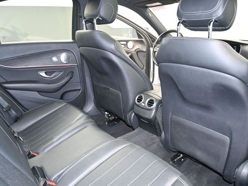 Used 2020 Mercedes-Benz E 350 4MATIC Sedan image 18