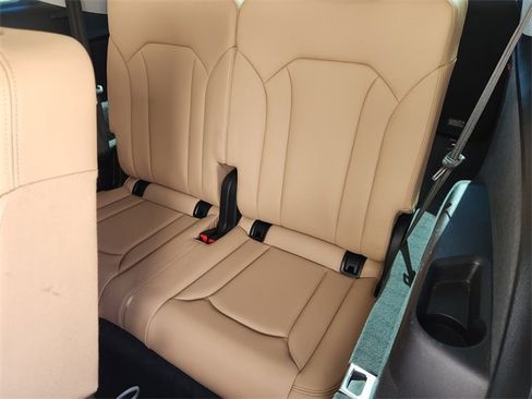 Used 2021 Audi Q7 3.0T Premium Plus w/ Premium Plus Package image 30