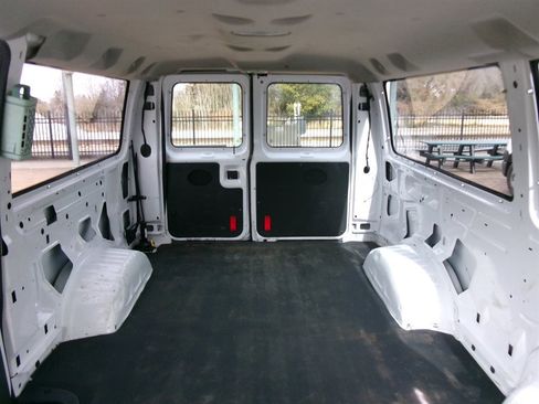 Used 2011 Ford E-150 and Econoline 150 w/ PWR Group image 23