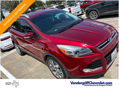 Used 2015 Ford Escape Titanium w/ Equipment Group 301A FWD image 2