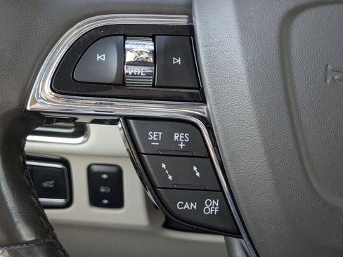 Used 2019 Lincoln Navigator Reserve w/ Cargo Package image 30