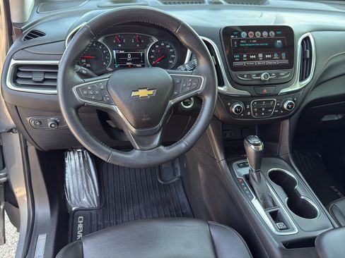 Used 2018 Chevrolet Equinox Premier AWD/4WD image 14