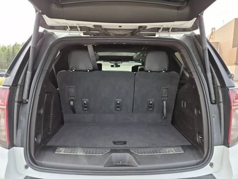 Used 2021 Chevrolet Tahoe RST w/ Rear Media and Nav Package AWD/4WD image 23