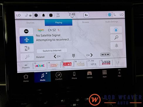 Used 2024 Jeep Grand Cherokee Limited w/ Luxury Tech Group II image 15