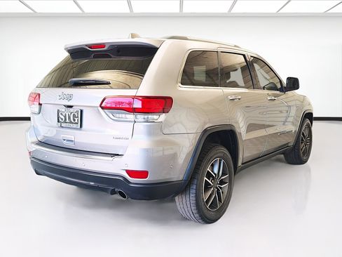 Used 2021 Jeep Grand Cherokee Limited image 4