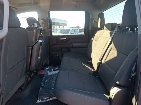 New 2026 GMC Sierra 2500 Pro w/ Convenience Package image 6