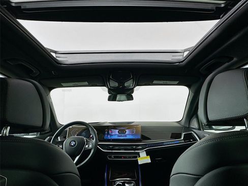 New 2026 BMW X5 xDrive40i w/ Climate Comfort Package image 23