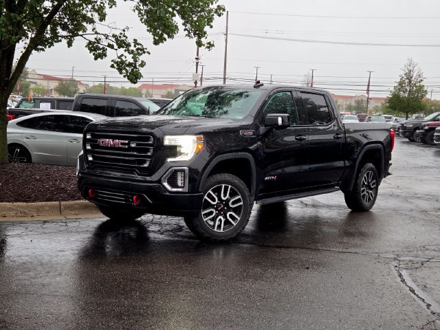 Used 2022 GMC Sierra 1500 AT4 w/ AT4 Premium Package AWD/4WD image 1