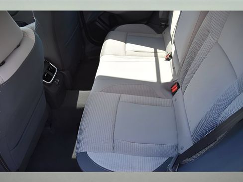 Used 2025 Subaru Outback Premium w/ Popular Package #1 AWD/4WD image 12