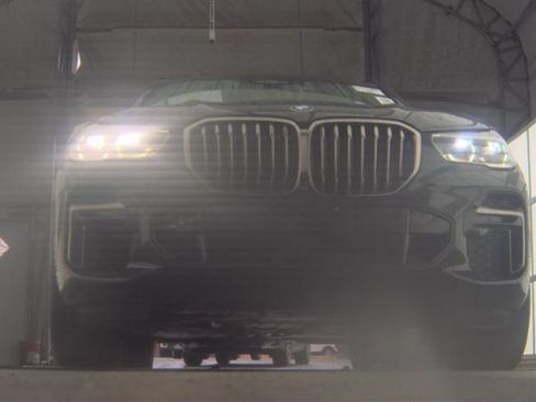 Used 2023 BMW X5 M50i w/ Executive Package AWD/4WD image 3