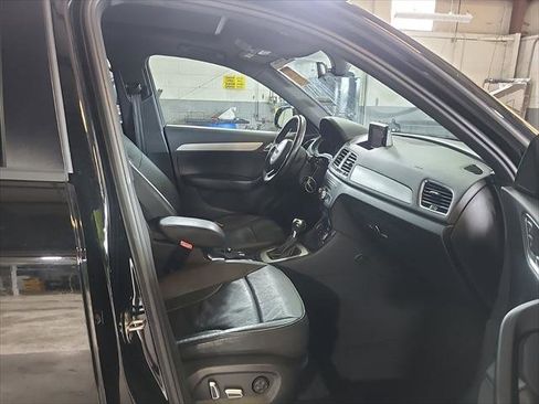Used 2017 Audi Q3 2.0T Premium FWD image 19