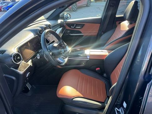 Used 2024 Mercedes-Benz GLC 300 4MATIC image 19