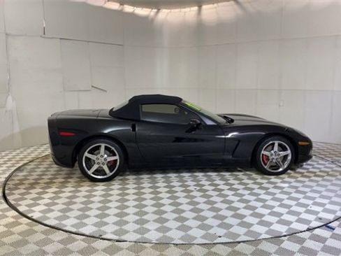 Used 2011 Chevrolet Corvette Base w/ Preferred Equipment Group image 9