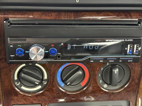 Used 1997 BMW Z3 2.8 RWD image 21