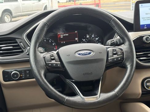 Used 2021 Ford Escape SEL image 12