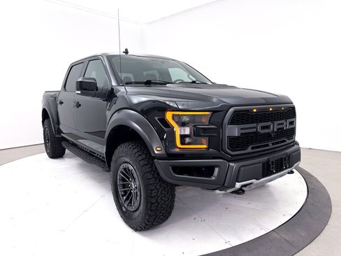 Used 2020 Ford F150 Raptor w/ Equipment Group 802A Luxury AWD/4WD image 13