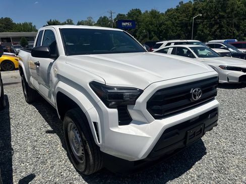 Used 2025 Toyota Tacoma SR RWD image 2