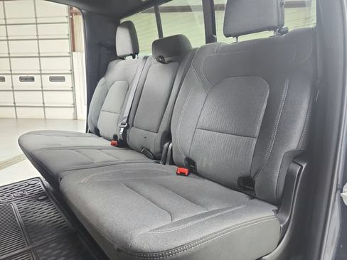 Used 2021 RAM 1500 Big Horn AWD/4WD image 36