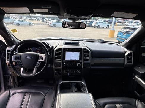 Used 2021 Ford F250 Platinum w/ FX4 Off-Road Package AWD/4WD image 35