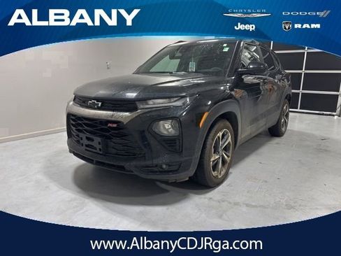 Used 2022 Chevrolet TrailBlazer RS FWD image 1