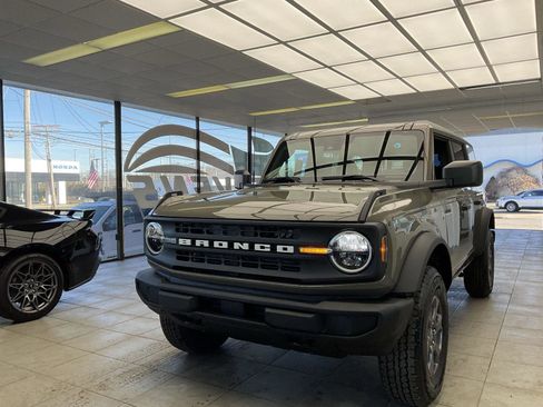 New 2026 Ford Bronco Big Bend image 3