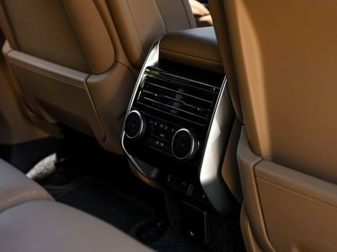 New 2026 Land Rover Range Rover SE AWD/4WD image 45