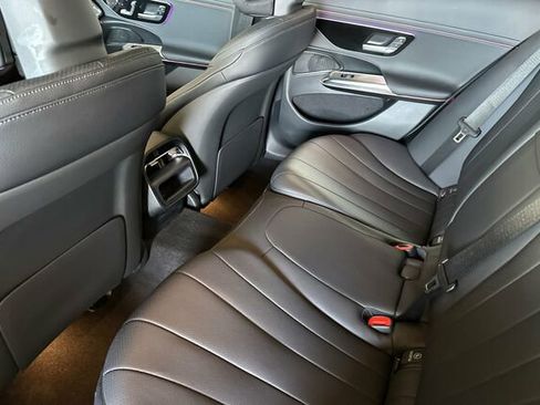 Certified 2025 Mercedes-Benz E 350 4MATIC Sedan image 14