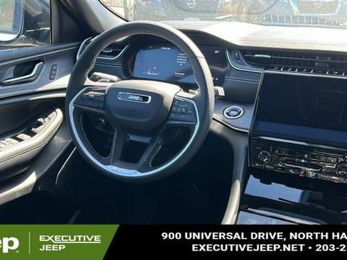 New 2025 Jeep Grand Cherokee Limited image 23