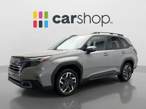 Used 2025 Subaru Forester Limited AWD/4WD image 1