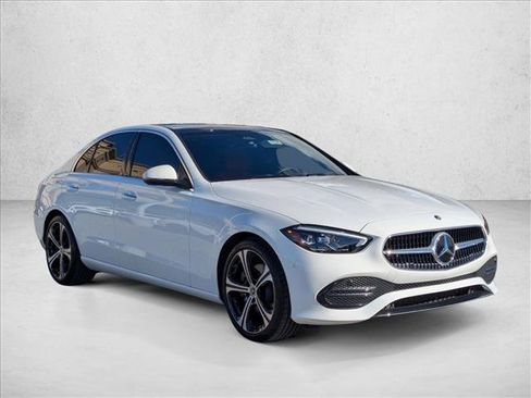 Used 2025 Mercedes-Benz C 300 Sedan image 3