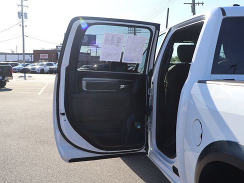 Used 2021 RAM 1500 Warlock AWD/4WD image 15