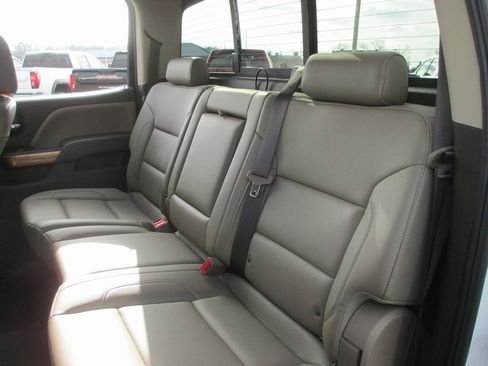 Used 2019 Chevrolet Silverado 2500 LTZ w/ Duramax Plus Package image 20