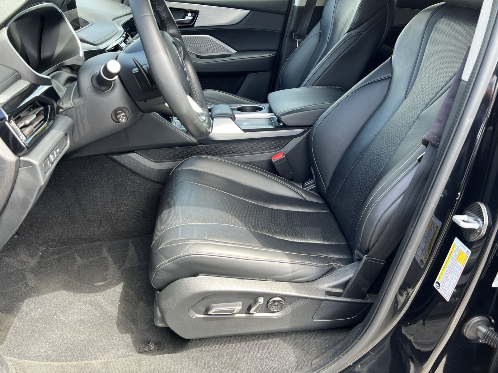 Certified 2023 Acura MDX w/ Technology Package AWD/4WD image 10