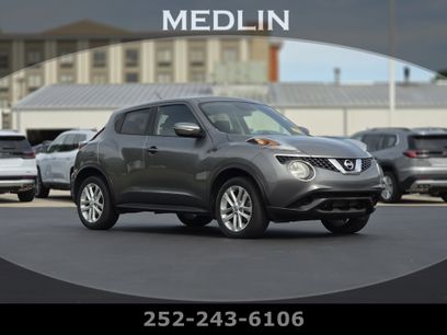 Used 2015 Nissan Juke SV