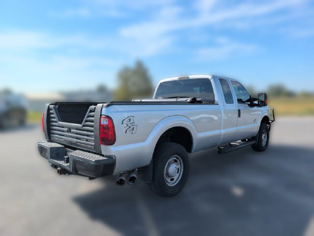 Used 2016 Ford F250 XL w/ Power Equipment Group AWD/4WD image 5