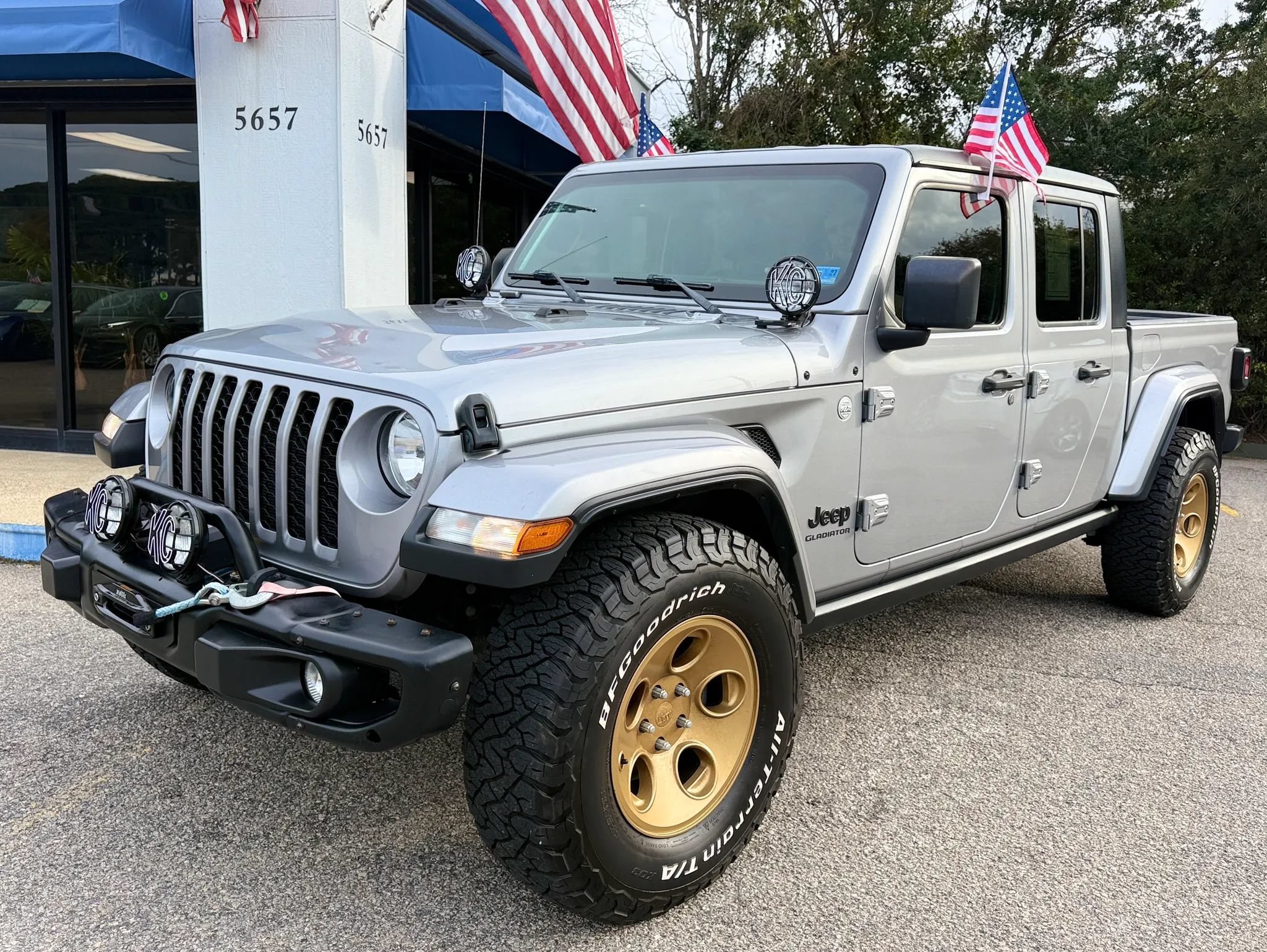 Used 2020 Jeep Gladiator Sport w/ Quick Order Package 24S AWD/4WD image 20