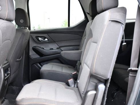 Used 2021 Chevrolet Traverse LT AWD/4WD image 20